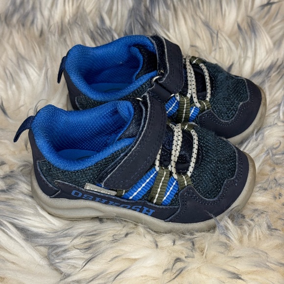 Toddler Shoes set of 3 - Picture 3 of 8